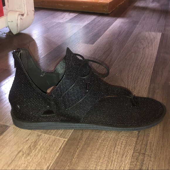 Pierre Dumas Black Sandals multiple sizes - Picture 7 of 7